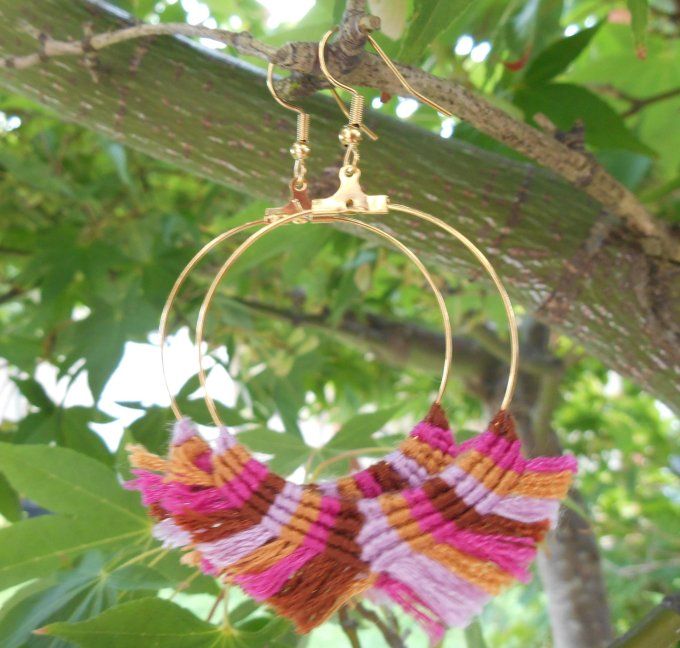 boucle-oreille-creole-macrame-marron-rose