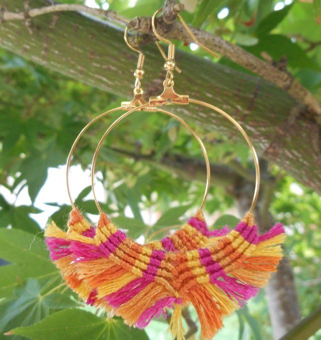 boucle-oreille-creole-macrame-orange-rose-fuschia