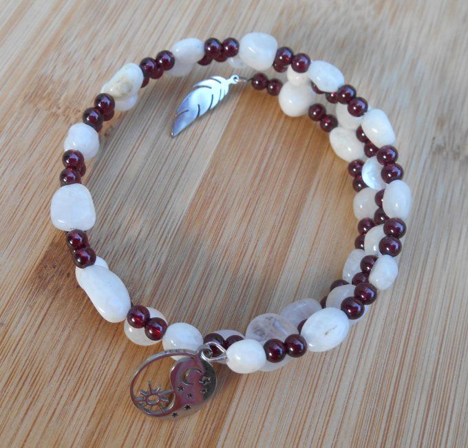 Bracelet acier avec pierre de lune, grenat et pampilles en acier inoxydable (Réf. BR ANJ25016)