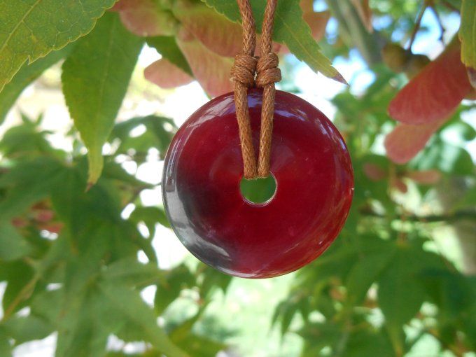 Donut en jade rouge (Réf. CO 1124001)