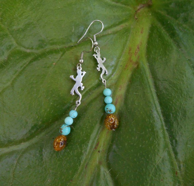 Boucles d’oreilles en acier inoxydable avec turquoise, ambre et lézard  (Réf. BO 0824023)