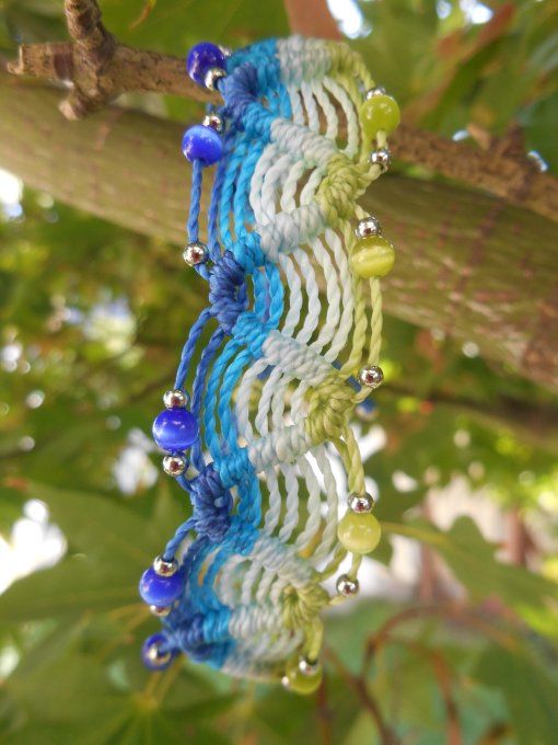 Bracelet bleu et vert avec quartz œil de chat teinté et acier inoxydable (Réf. BR 1224114)