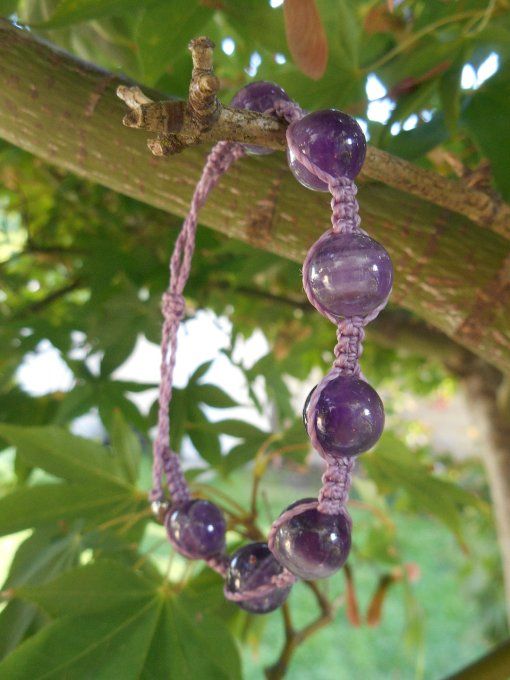 Bracelet shamballa parme avec améthyste et acier inoxydable (Réf. BR 1724130)
