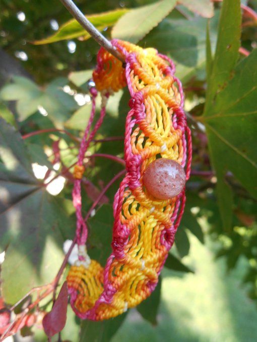 Bracelet jaune/fuschia avec pierre de soleil et acier inoxydable (Réf. BR 1924140)