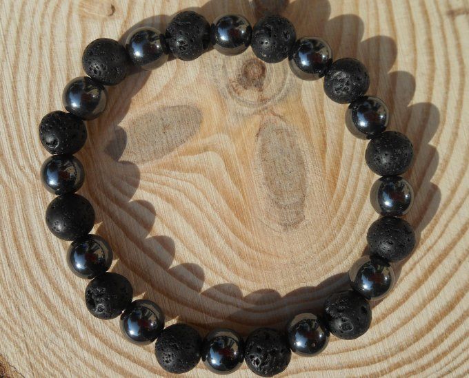 Bracelet élastiqué avec hématite et pierre de lave (Réf. BR 3524179)