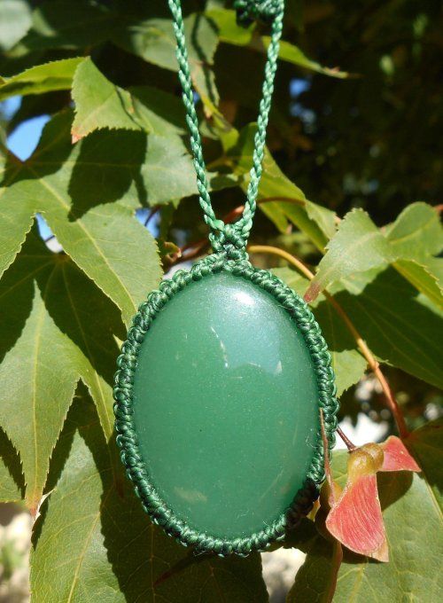 medaillon_macrame_vert_foret_aventurine_verte_1