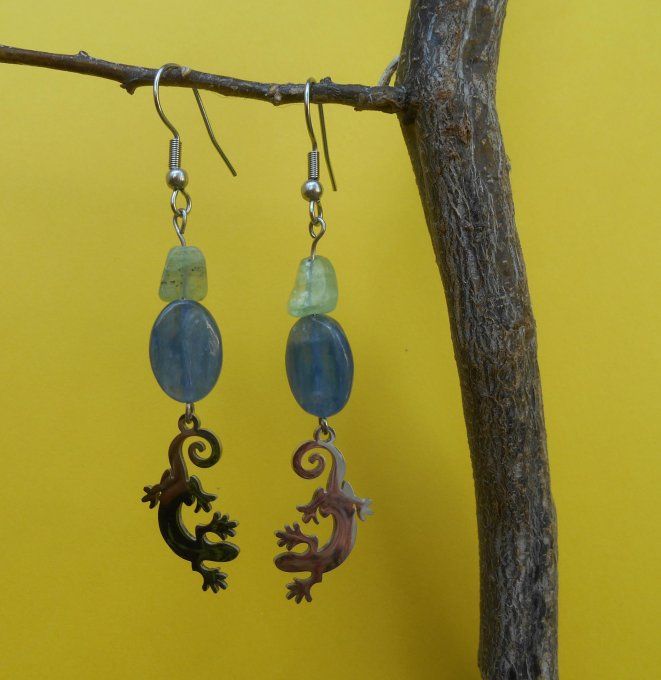 Boucles d’oreilles en acier inoxydable avec disthène vert, disthène bleu et lézard (Réf. BO 3324016)