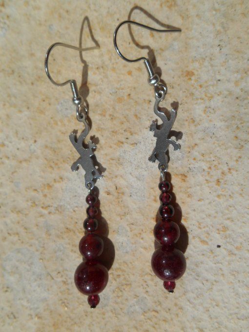Boucles d’oreilles en acier inoxydable avec grenat et lézard (réf. BO 3224061)