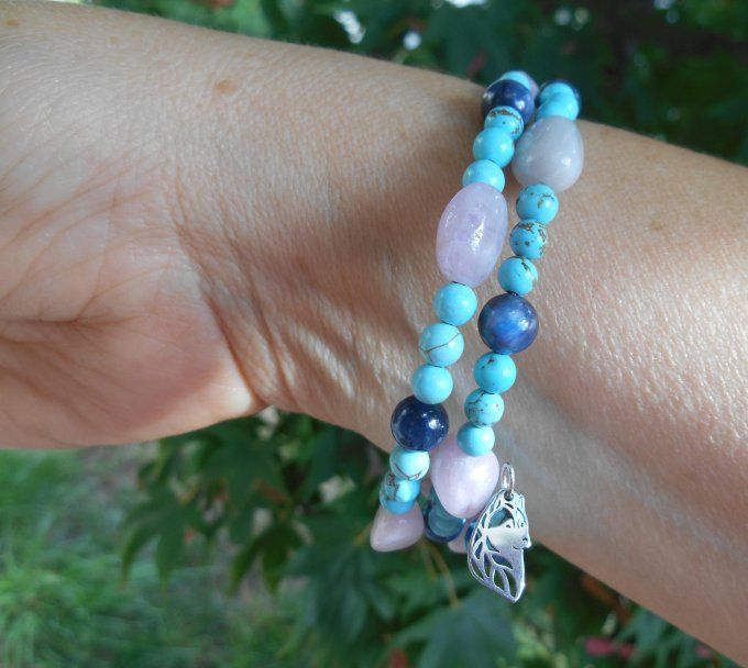 Bracelet acier avec kunzite, disthène bleu, turquoise et pampilles en acier inox. (Réf. BR ANJ25003)