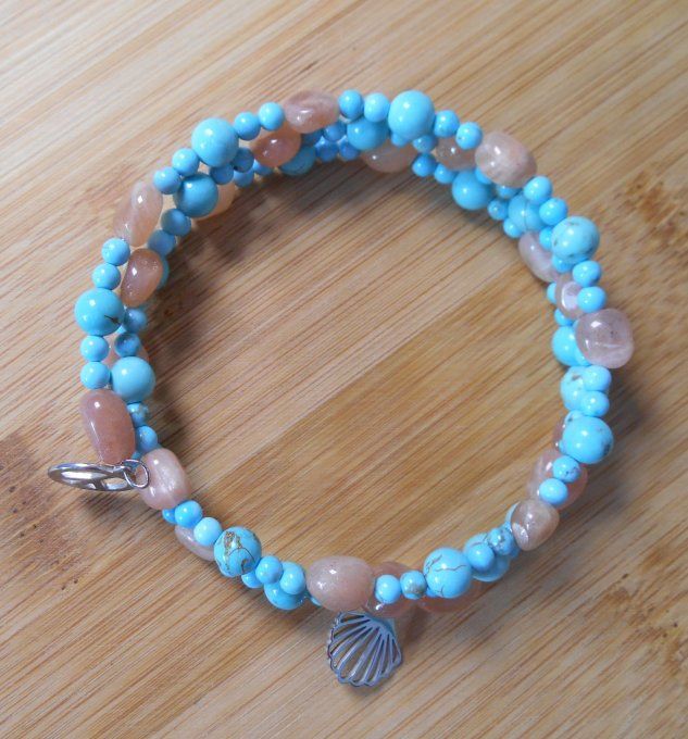 Bracelet avec pierre de soleil, turquoise et pampilles en acier inoxydable (Réf. BR ANJ25002)
