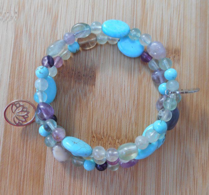 Bracelet avec quartz fluorite, turquoise et pampilles en acier inoxydable (Réf. BR ANJ25019)