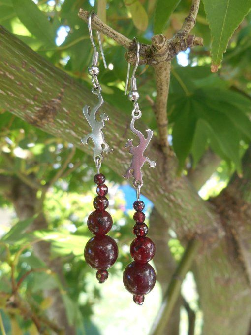 Boucles d’oreilles en acier inoxydable avec grenat et lézard (réf. BO 3224061)