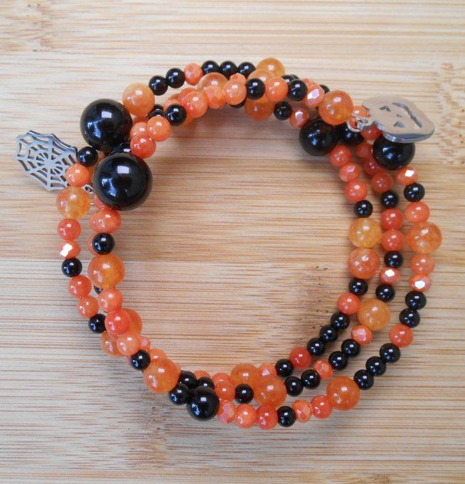 Bracelet agate noire, jade orange, perles de verre, pampilles en acier inox. (Réf. BR ANJ25022)